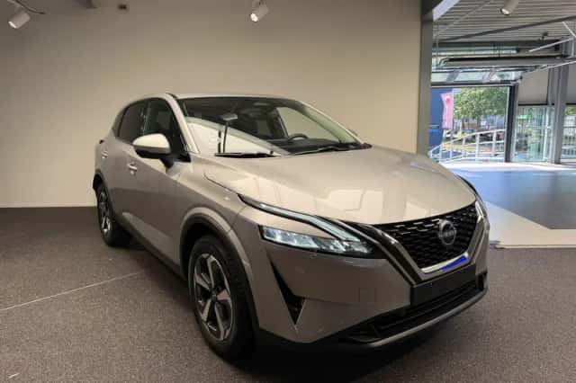 Nissan Qashqai (2023) thumbnail 5