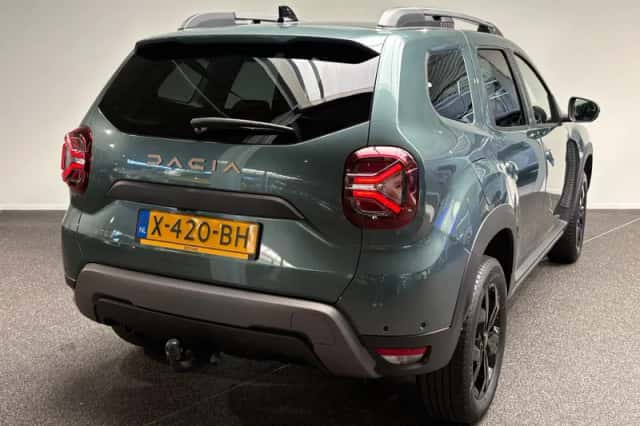 Dacia Duster (2023) thumbnail 2