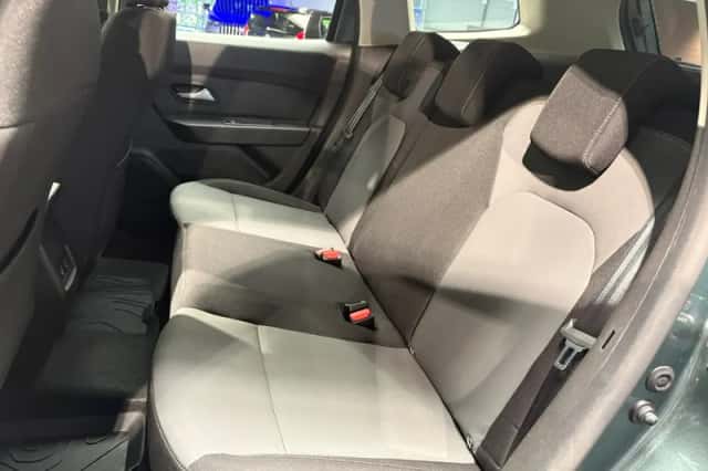 Dacia Duster (2023) thumbnail 6