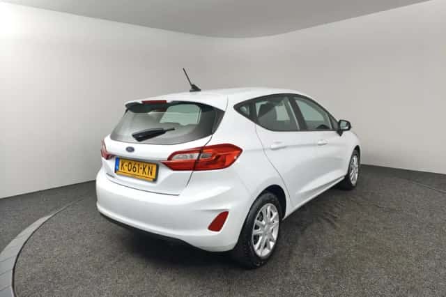 Ford Fiesta (2021) thumbnail 2