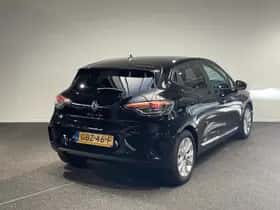 Renault Clio (2024) thumbnail 2