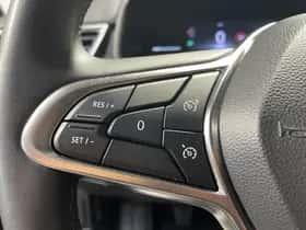 Renault Clio (2024) thumbnail 19