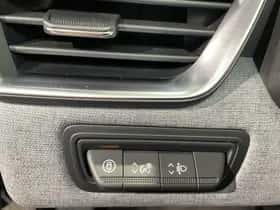 Renault Clio (2024) thumbnail 25