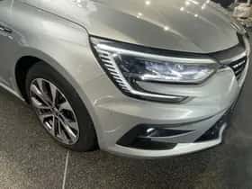 Renault Mégane (2023) thumbnail 24