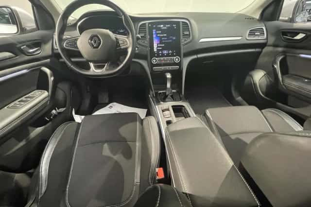Renault Mégane (2023) thumbnail 3