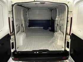 Renault Trafic (2025) thumbnail 12