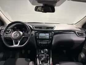 Nissan Qashqai (2021) thumbnail 3