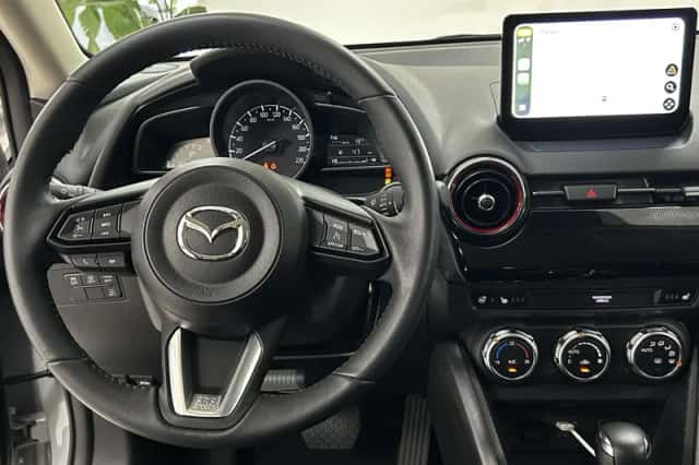 Mazda 2 (2024) thumbnail 3