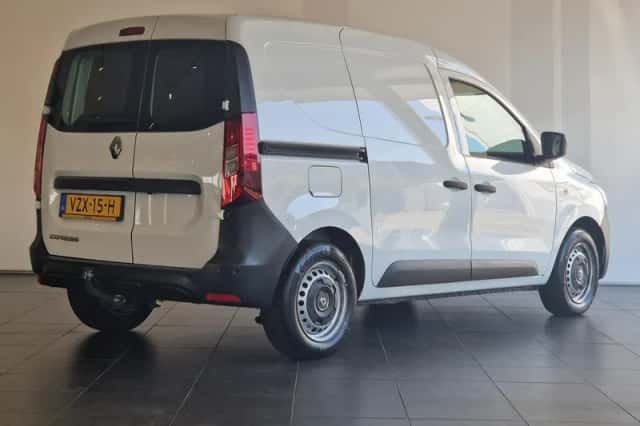 Renault Express (2024) thumbnail 2