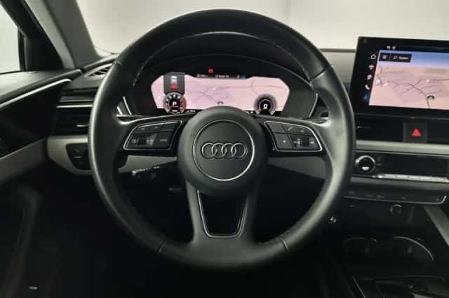 Audi A4 (2023) thumbnail 3