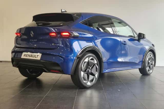 Renault Clio (2026) thumbnail 2