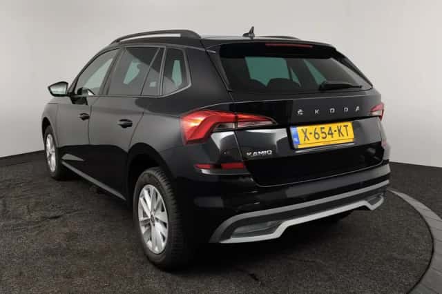 Škoda Kamiq (2023) thumbnail 6