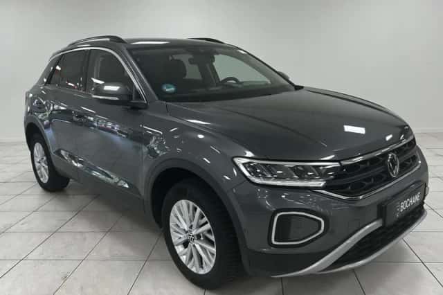 Volkswagen T-Roc (2022) thumbnail 5