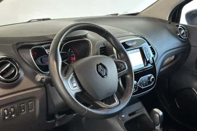 Renault Captur (2019) thumbnail 3