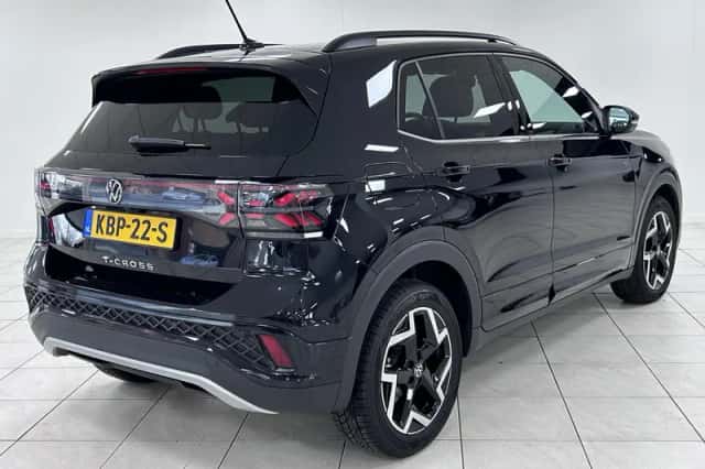 Volkswagen T-Cross (2025) thumbnail 2