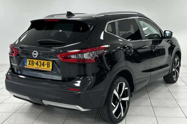 Nissan Qashqai (2018) thumbnail 2