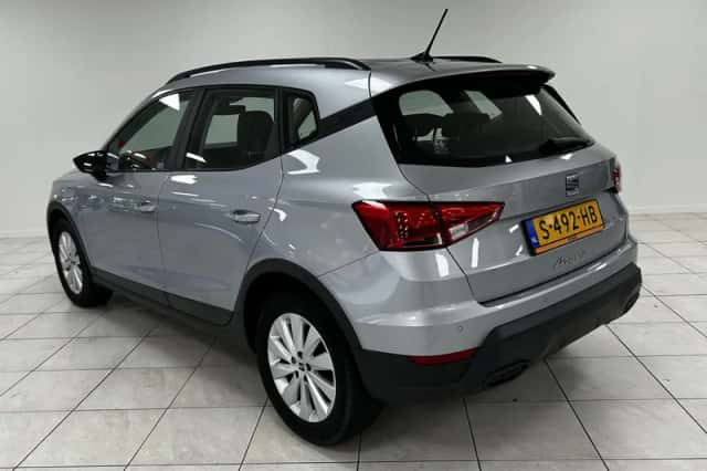 SEAT Arona (2023) thumbnail 6