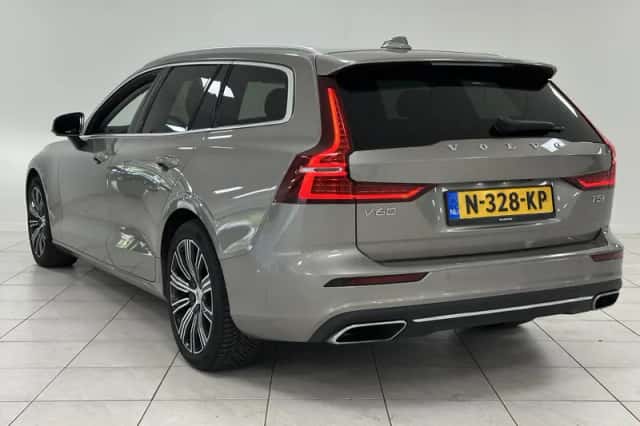 Volvo V60 (2019) thumbnail 6
