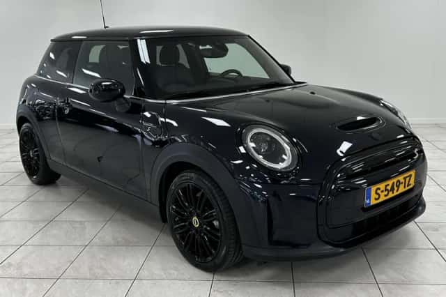 MINI Electric (2022) thumbnail 5