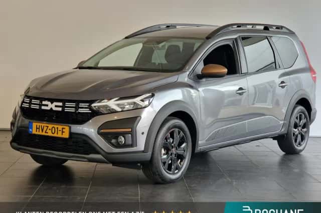 Dacia Jogger (2025) thumbnail 1