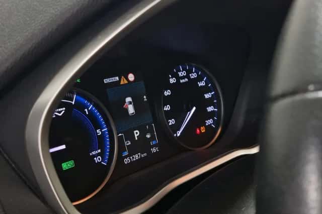 Mitsubishi Eclipse Cross (2021) thumbnail 2