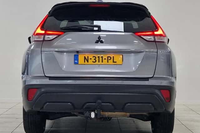 Mitsubishi Eclipse Cross (2021) thumbnail 5