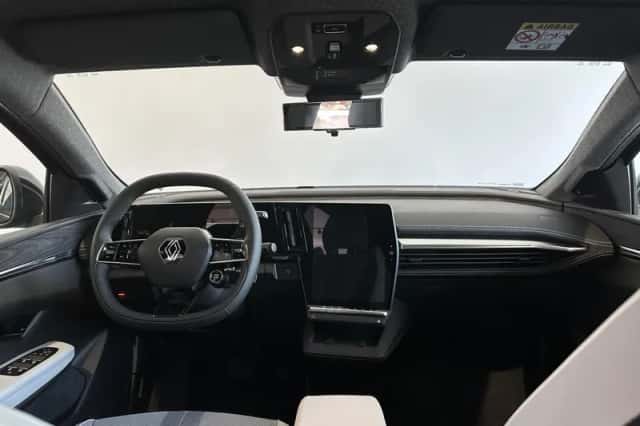 Renault Scénic (2025) thumbnail 3