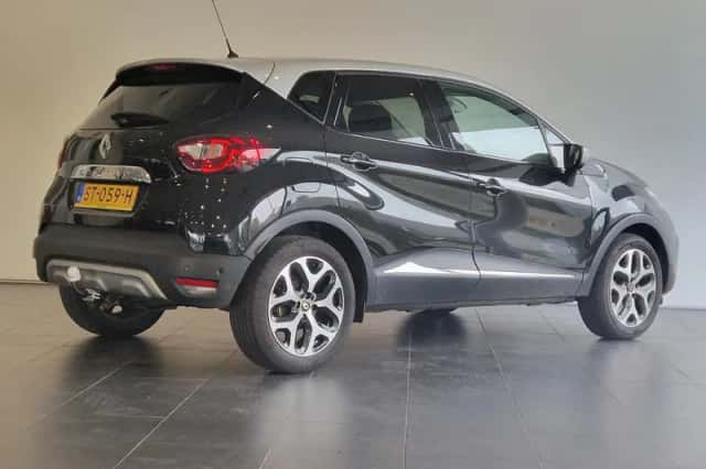 Renault Captur (2018) thumbnail 2