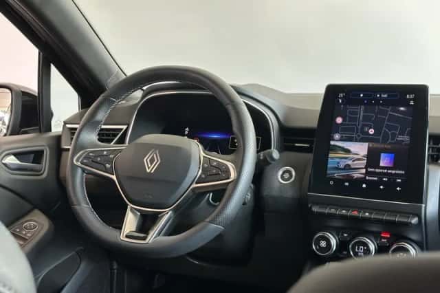 Renault Clio (2025) thumbnail 3