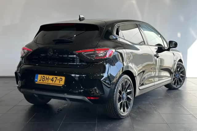 Renault Clio (2025) thumbnail 2