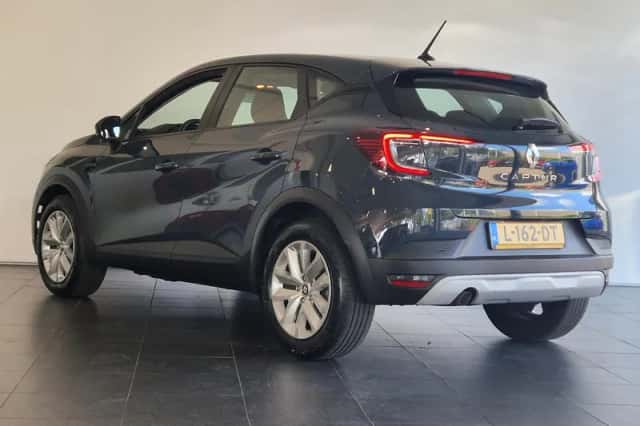 Renault Captur (2021) thumbnail 6