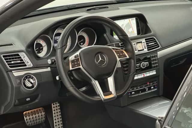 Mercedes-Benz E-Klasse (2016) thumbnail 3