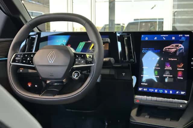 Renault Mégane E-Tech (2026) thumbnail 3