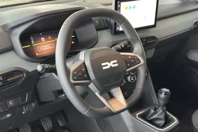 Dacia Sandero Stepway (2026) thumbnail 3