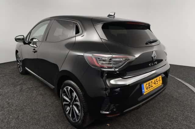 Renault Clio (2024) thumbnail 6