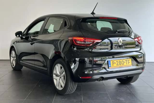 Renault Clio (2022) thumbnail 6