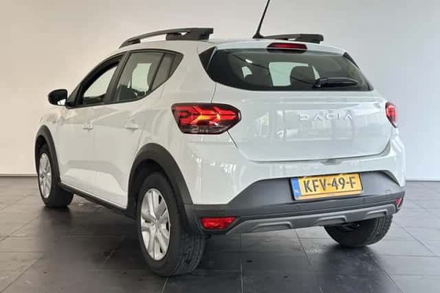 Dacia Sandero (2024) thumbnail 6