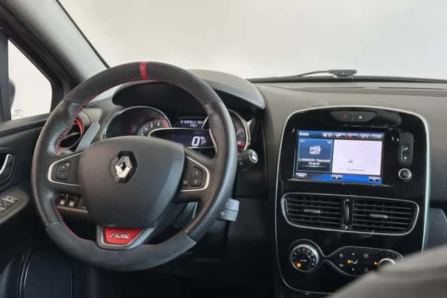Renault Clio (2018) thumbnail 4