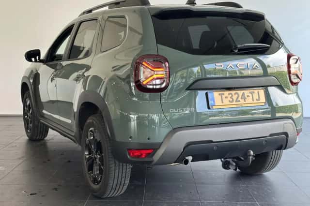 Dacia Duster (2023) thumbnail 6