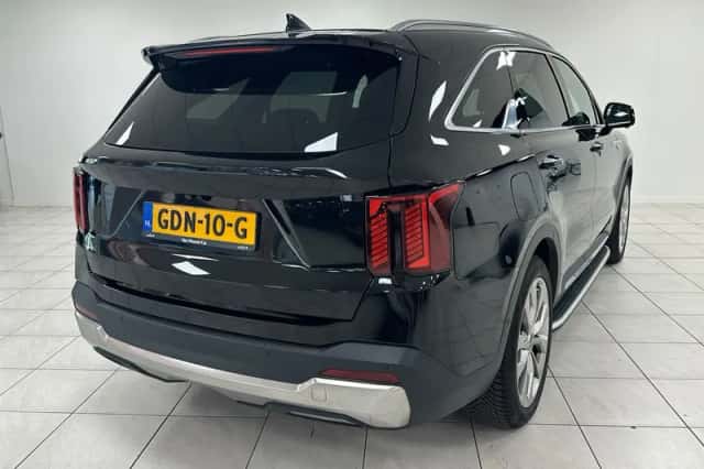 Kia Sorento (2024) thumbnail 2