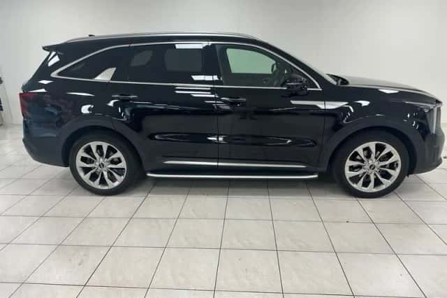 Kia Sorento (2024) thumbnail 3
