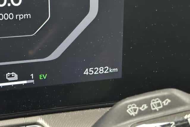 Kia Sorento (2024) thumbnail 4