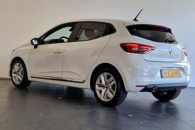 Renault Clio (2021) thumbnail 6