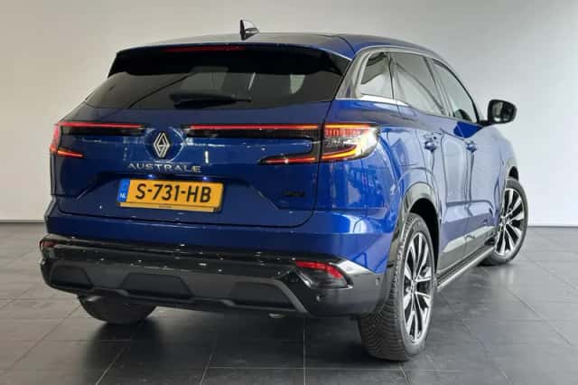 Renault Austral (2023) thumbnail 2