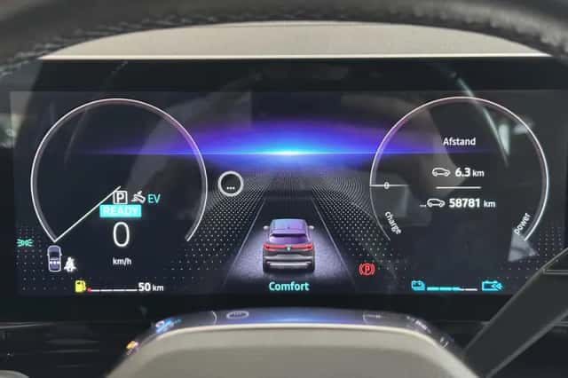 Renault Austral (2023) thumbnail 4