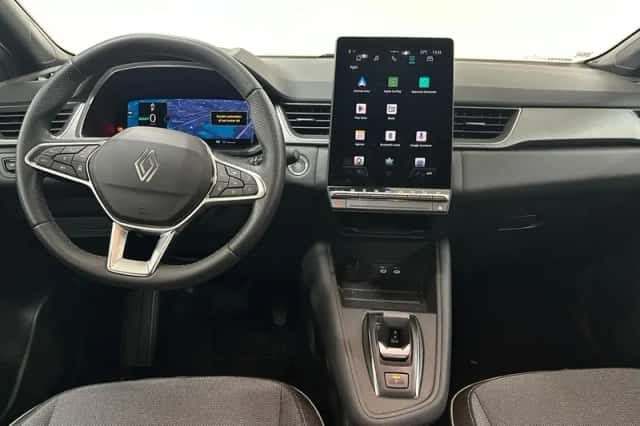 Renault Captur (2026) thumbnail 3