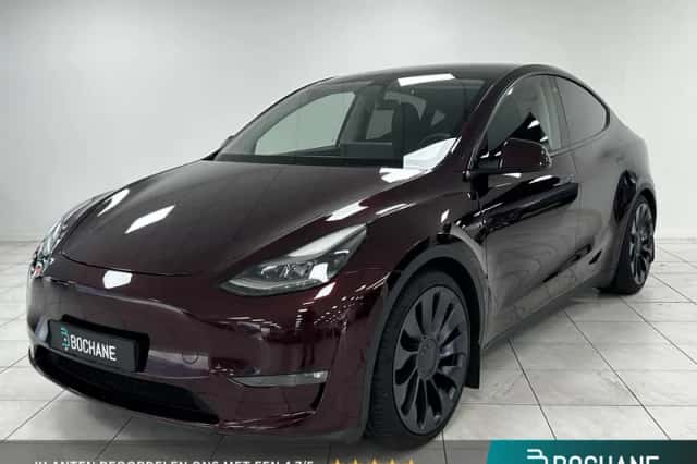 Tesla Model Y (2023) thumbnail 1