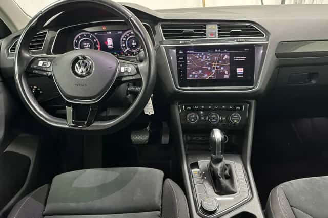 Volkswagen Tiguan (2018) thumbnail 3