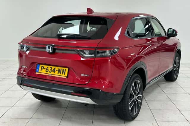 Honda HR-V (2022) thumbnail 2