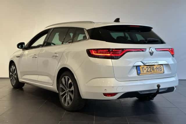 Renault Mégane (2023) thumbnail 6